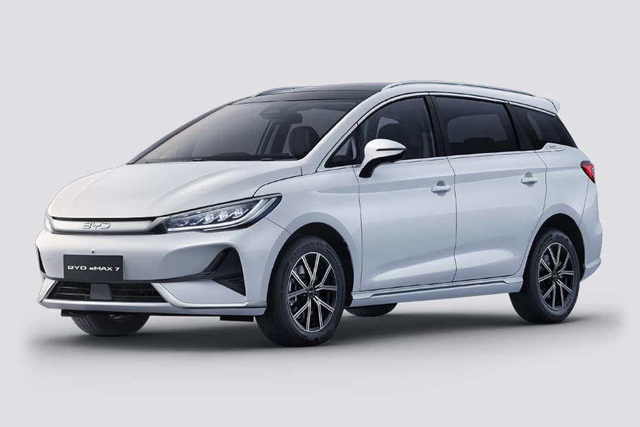 BYD eMAX 7 car