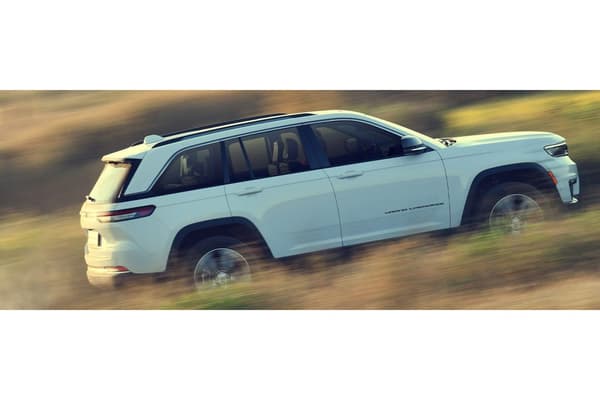 Jeep Grand Cherokee thumbnail 4