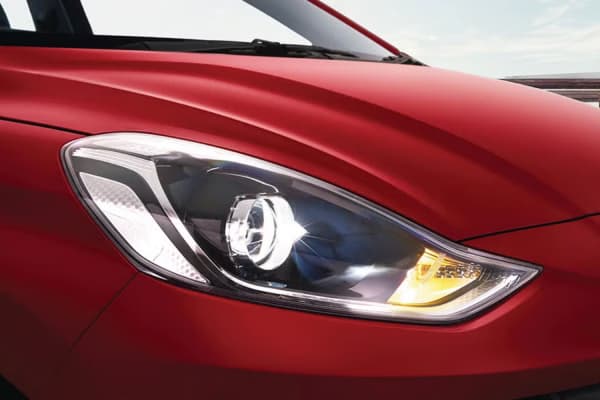 Hyundai Grand i10 Nios thumbnail 2