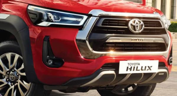 Toyota Hilux thumbnail 2