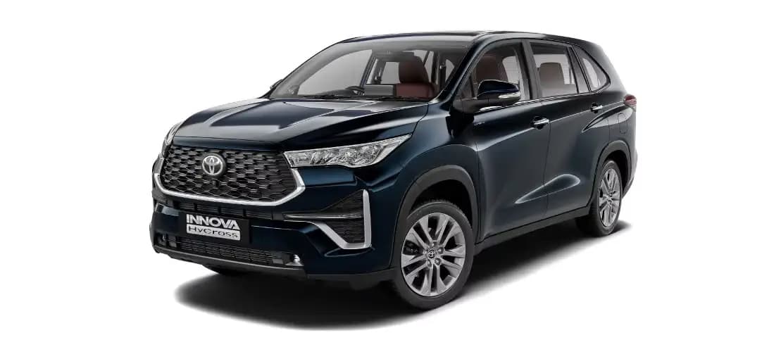Toyota Innova Hycross car