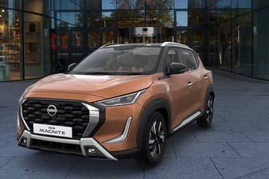 Magnite Tekna CNG