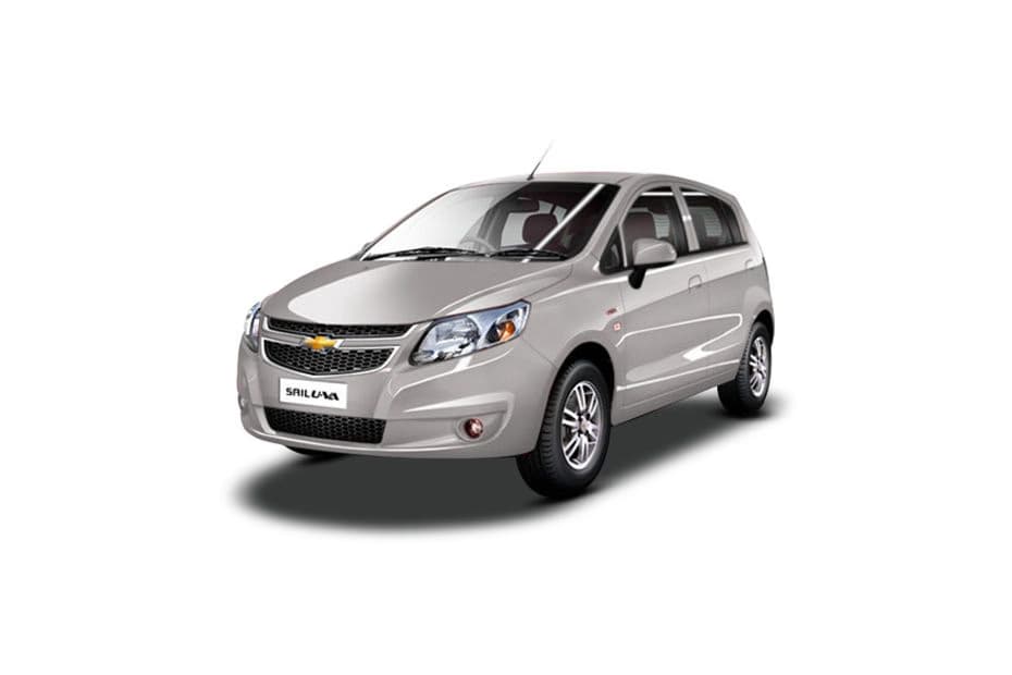 Chevrolet Sail Hatchback 2012-2013 car