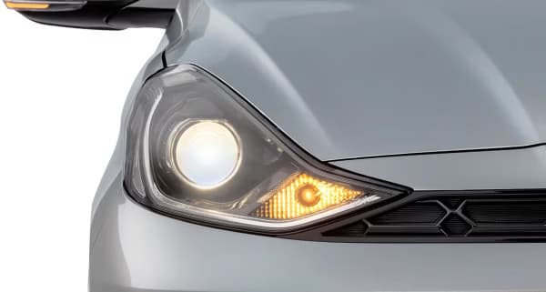 Hyundai Aura thumbnail 2