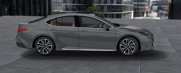 Toyota Camry thumbnail 4