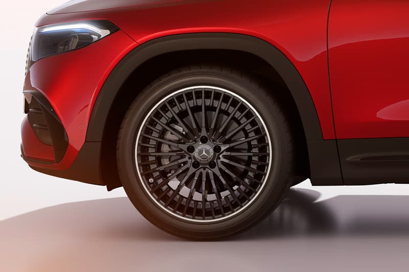Mercedes-Benz EQB thumbnail 2