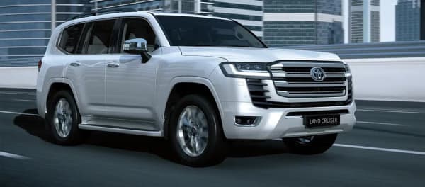 Toyota Land Cruiser 300 thumbnail 3