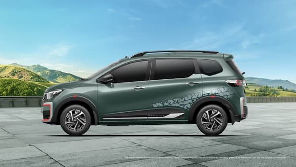 Nissan Gravite thumbnail 4